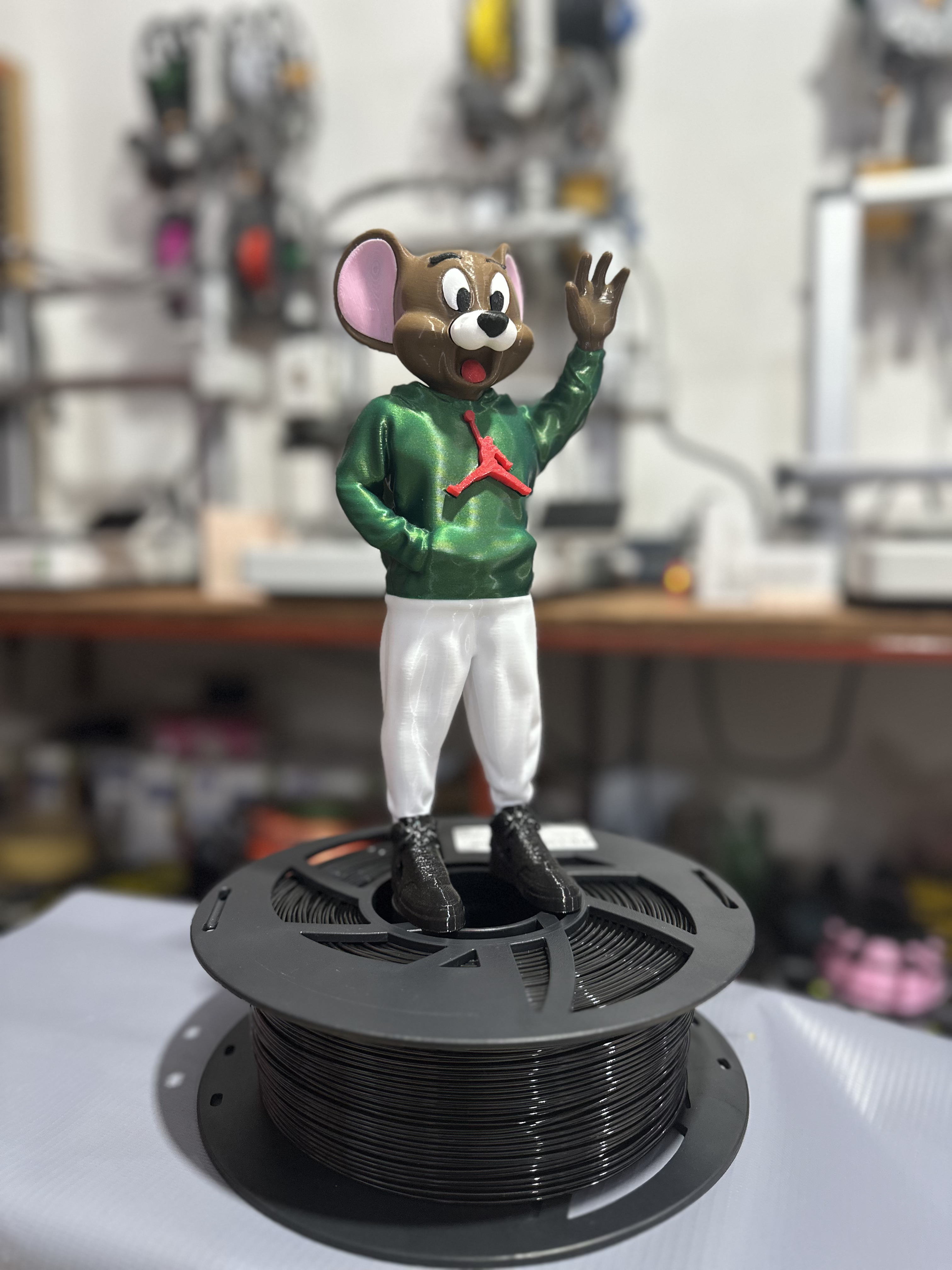 JERRY- TOM AND JERRY